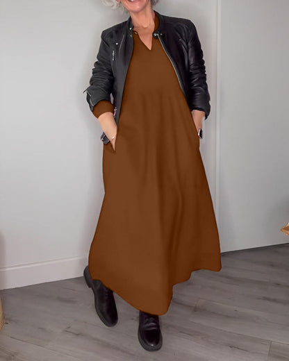 Sophisticated Dress with a Clean Classic Look