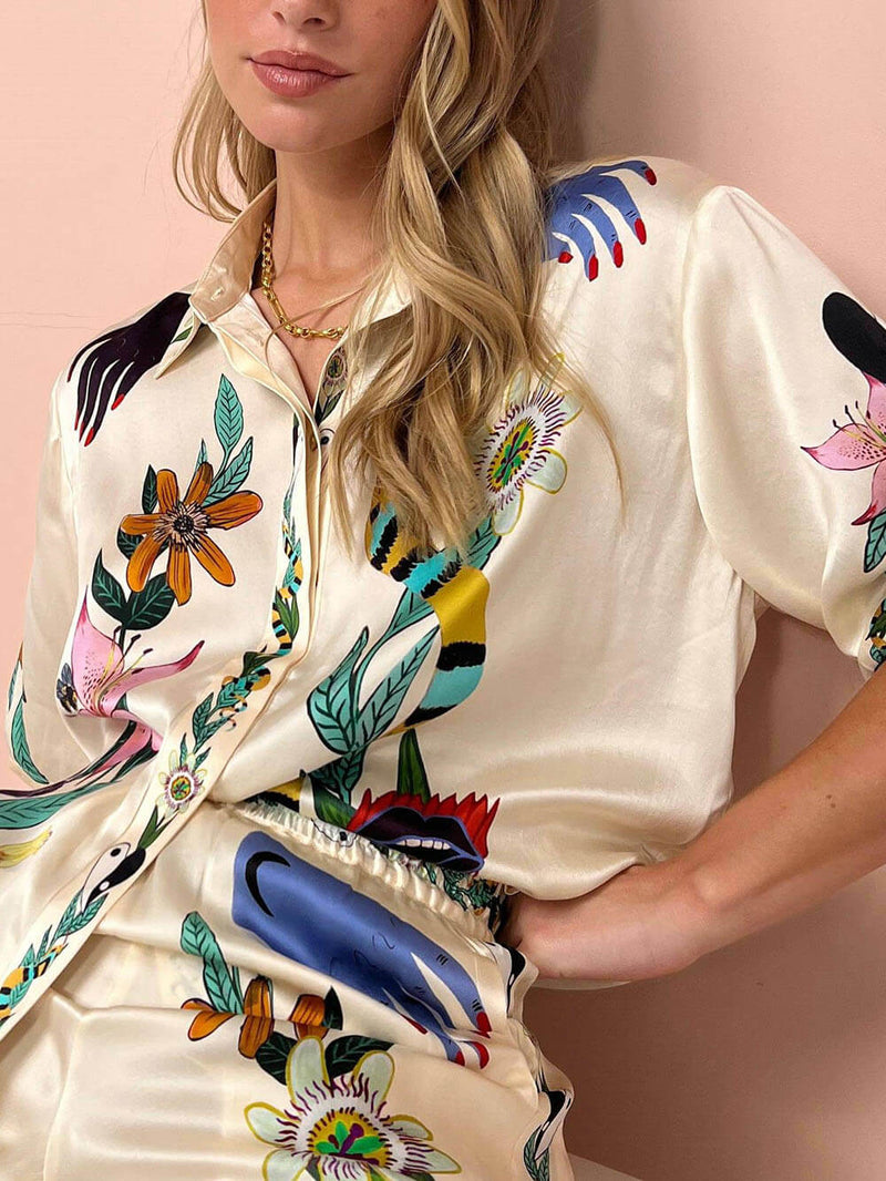 Beautifully Crafted Blouse in a Classic Style