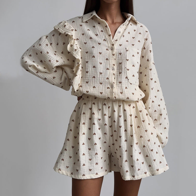 Classic Vintage Shirt with a Flattering Fit