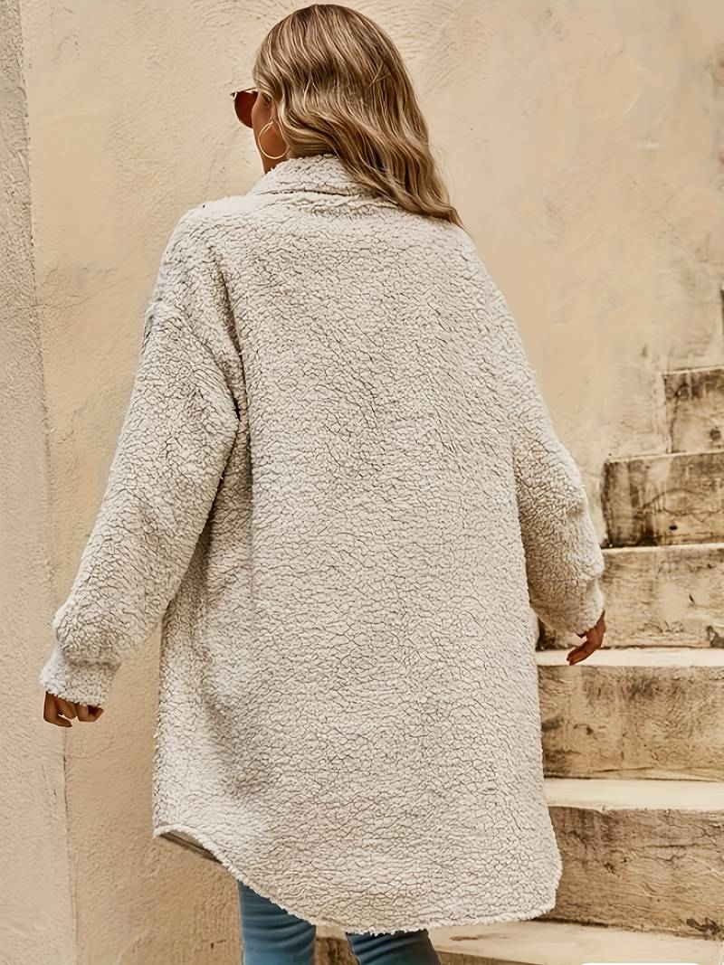Classic Vintage & Enduringly Stylish Coat