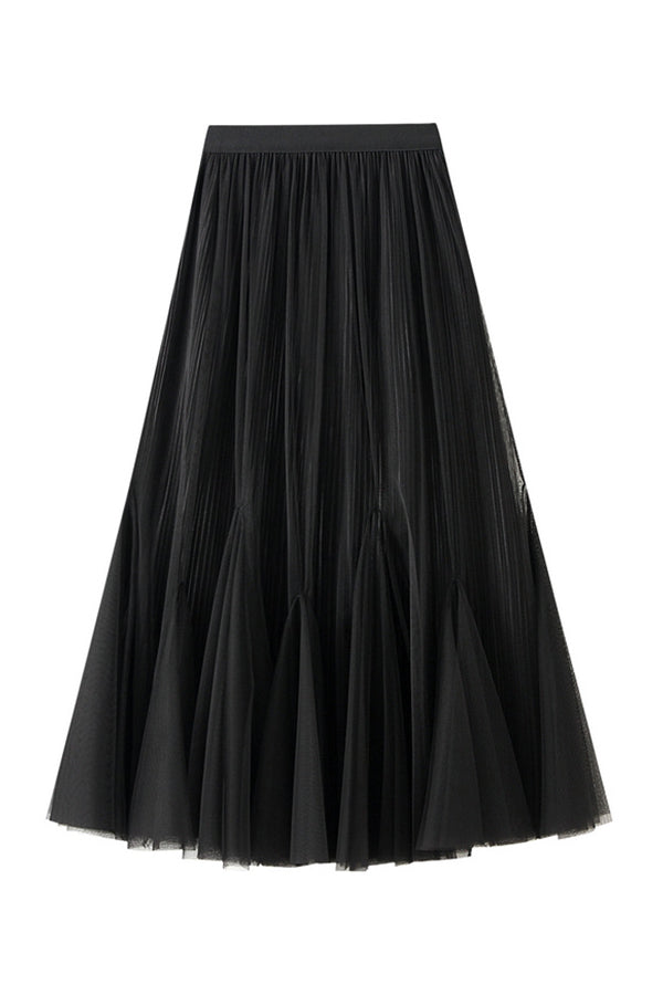 Sophisticated Garment with a Clean Classic Look