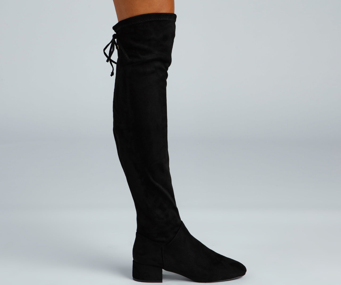 Graceful Orthopedic Boots for Modern Look