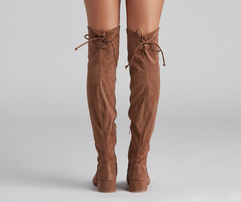 Graceful Orthopedic Boots for Modern Look