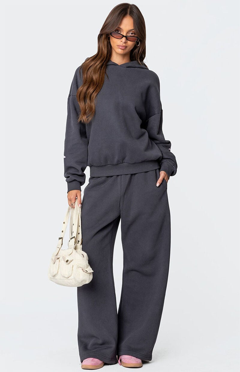 Effortlessly Elegant Garment with a Timeless Design