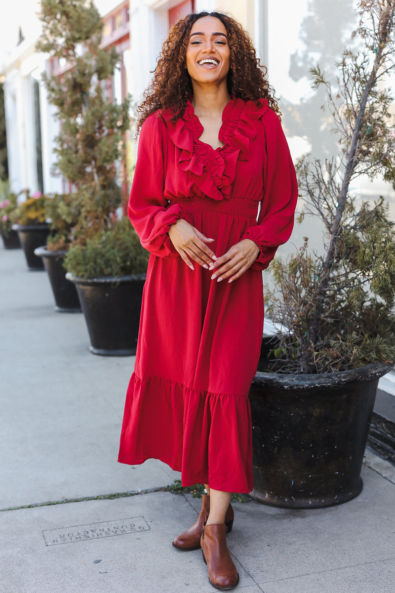 Beautifully Crafted Dress in a Classic Style