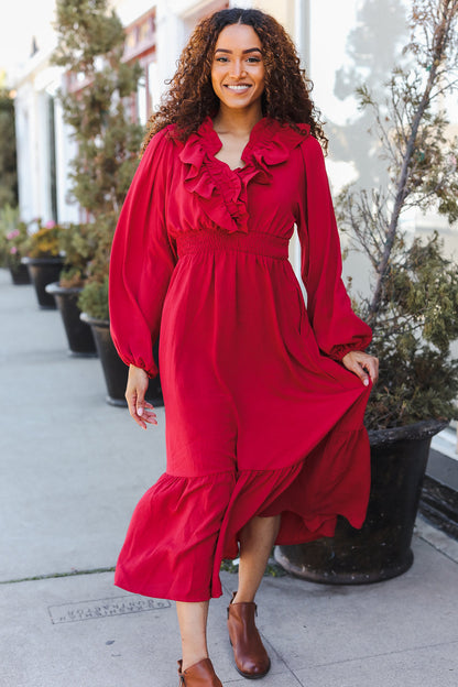 Beautifully Crafted Dress in a Classic Style