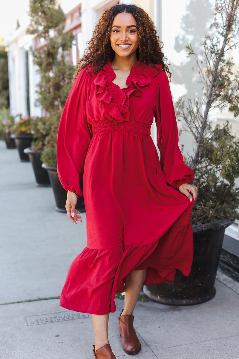 Beautifully Crafted Dress in a Classic Style