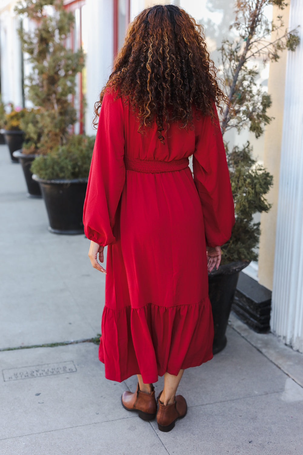 Beautifully Crafted Dress in a Classic Style
