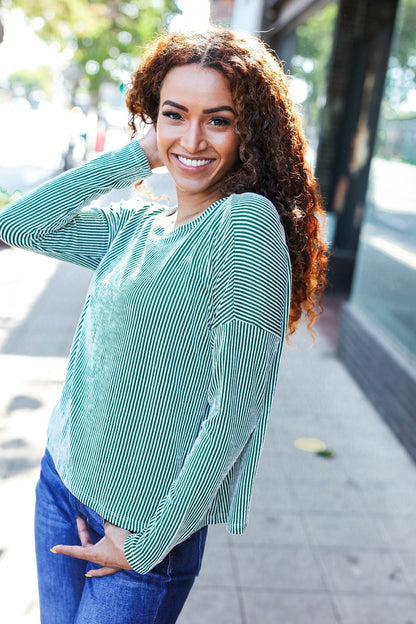 Well Tailored Top with a Graceful Silhouette