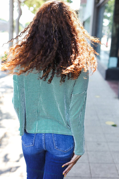 Well Tailored Top with a Graceful Silhouette