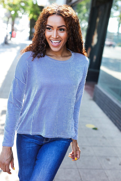Classic Vintage Sweater with a Flattering Fit