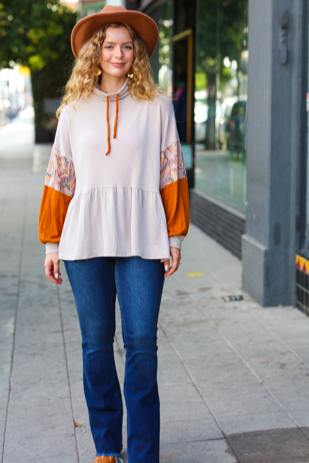 Beautifully Finished Top in a Timeless Design