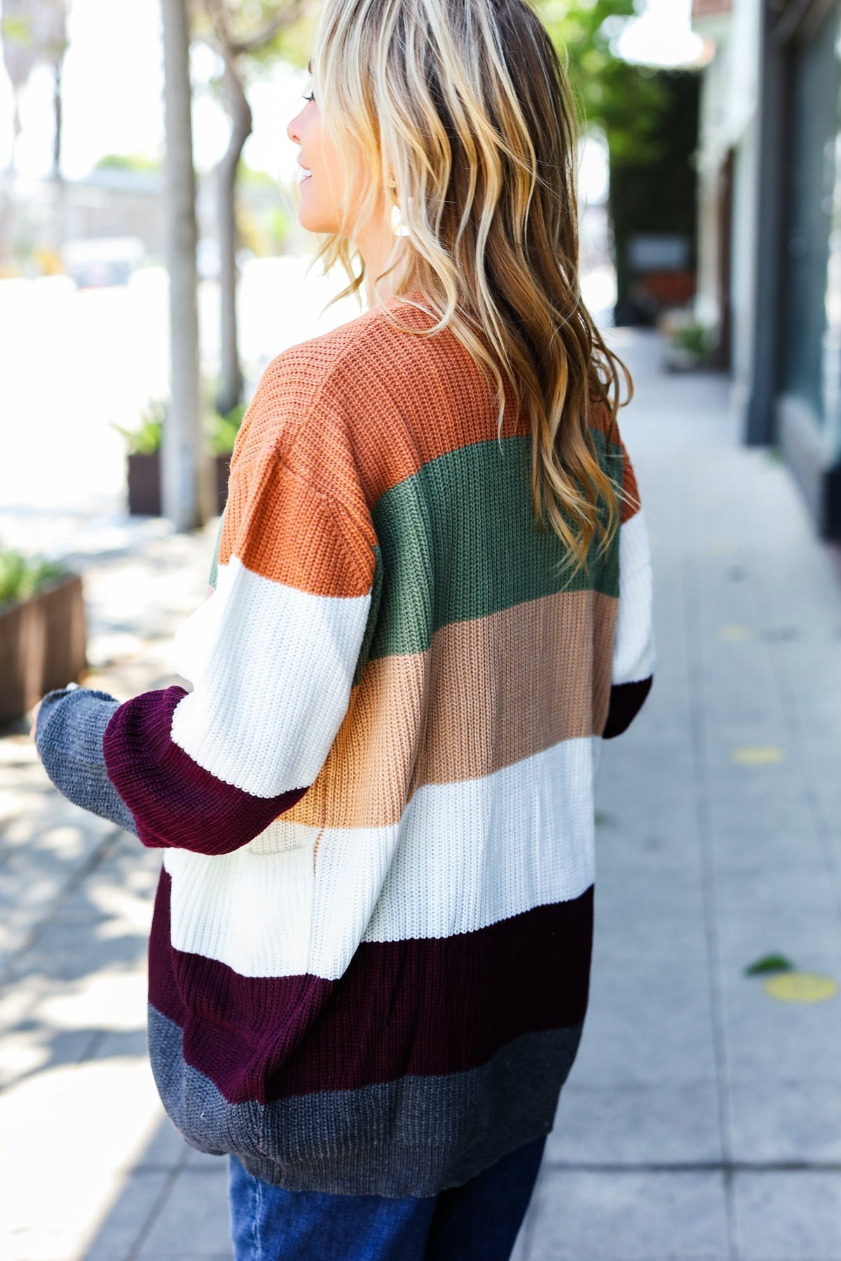 Beautifully Crafted Cardigan in a Classic Style