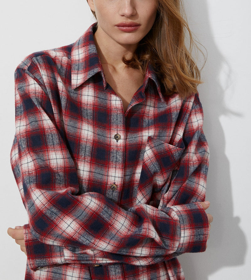 Elegantly Styled Shirt for Everyday Wear