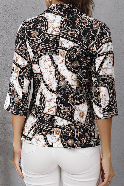 Elegantly Styled Jacket for Everyday Wear