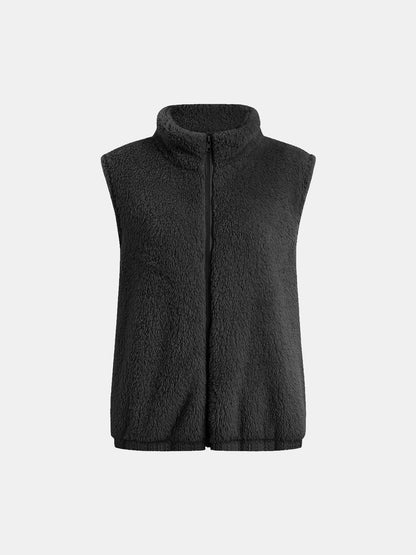 Beautifully Finished Coat in a Timeless Design