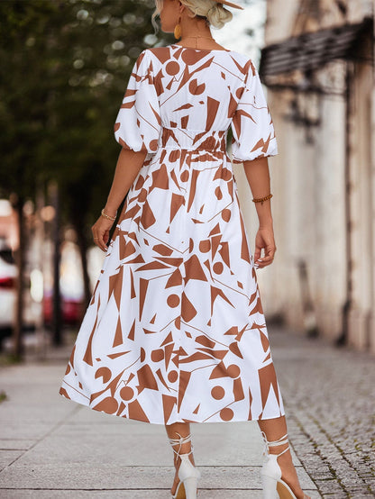 Classic Vintage Dress with a Flattering Fit