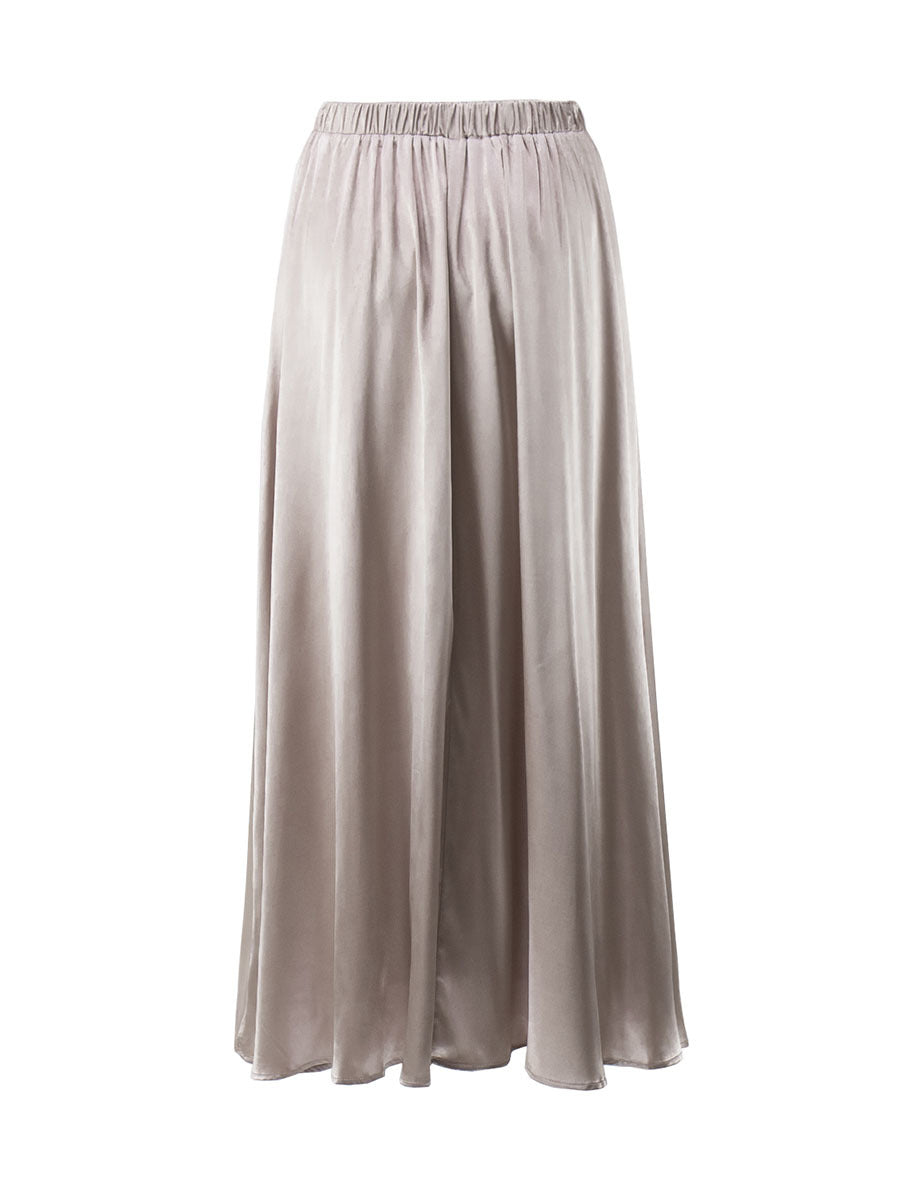 Sophisticated Garment with a Clean Classic Look
