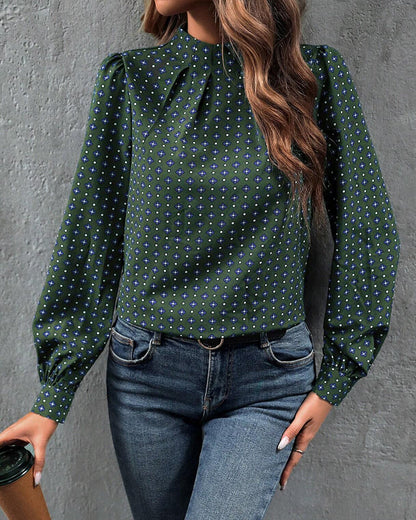 Gracefully Styled Blouse for Any Occasion