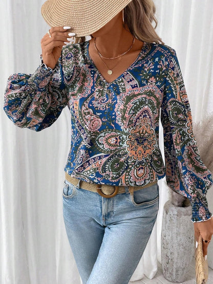 Polished Top with an Effortless Classic Look