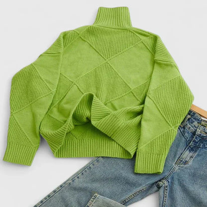 Classic Vintage Shirt with a Flattering Fit
