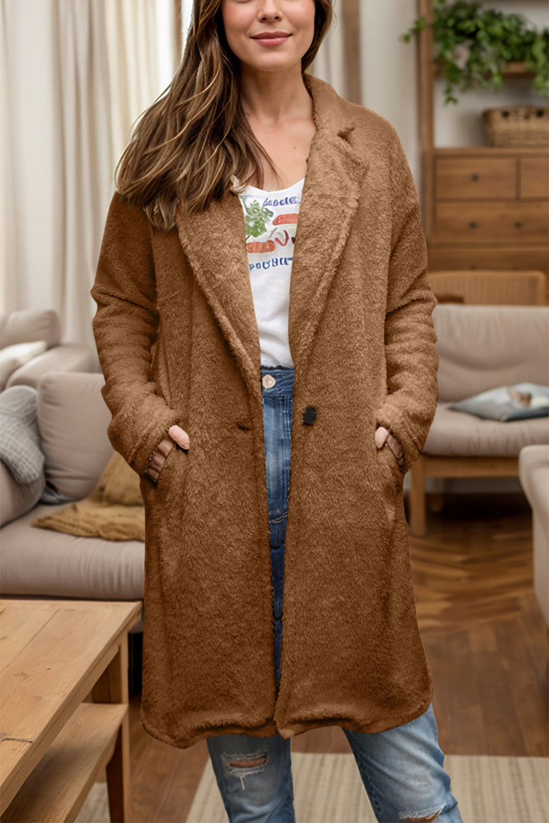 Classic Vintage Coat with a Flattering Fit