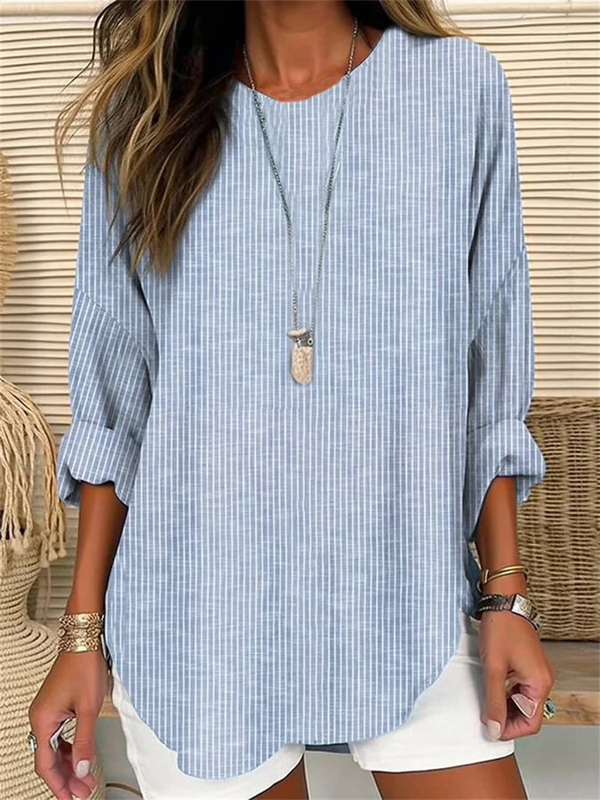Classic Vintage Blouse with a Flattering Fit