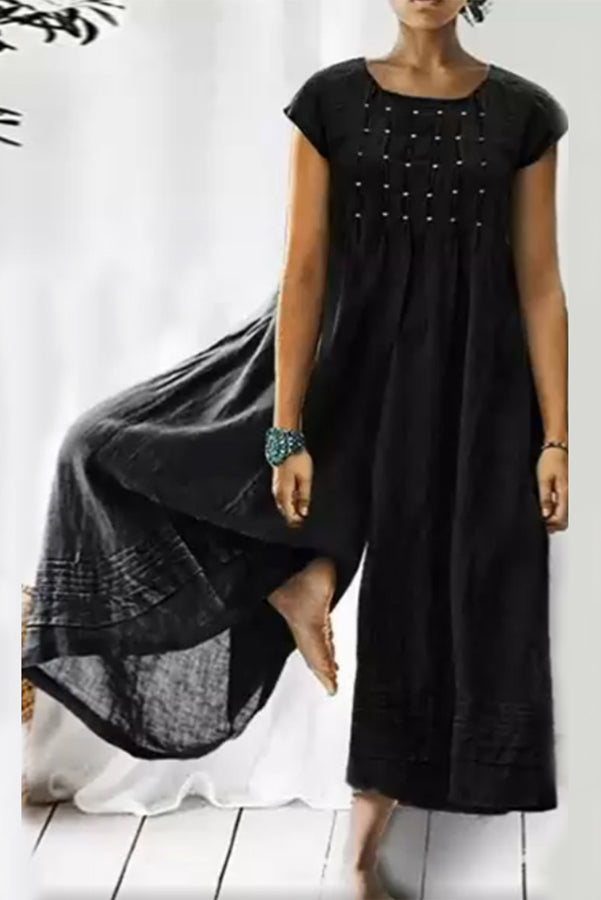 Sophisticated Garment with a Clean Classic Look