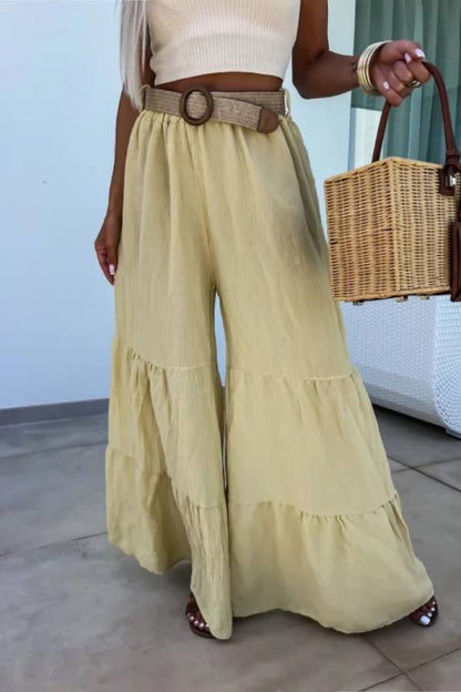 Sophisticated Trousers with a Clean Classic Look