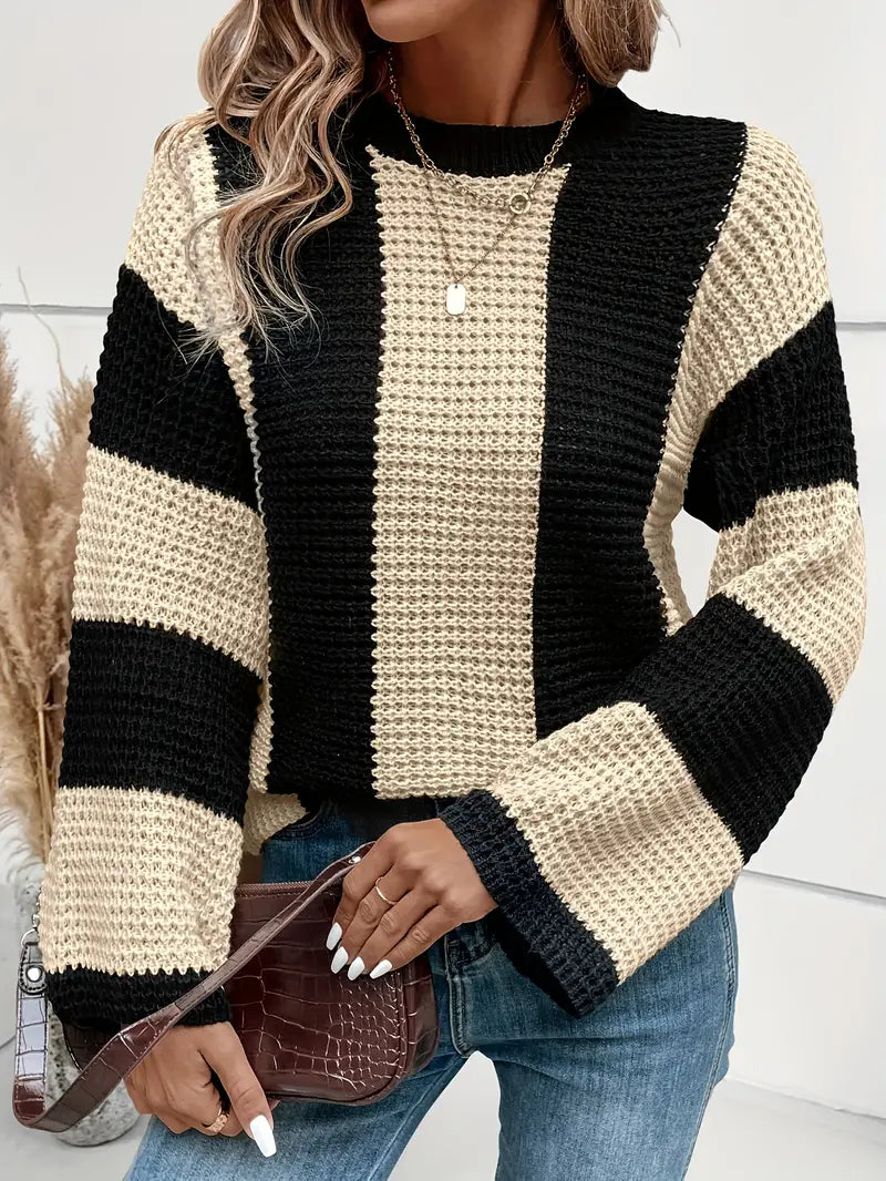 Elegantly Styled Pullover for Everyday Wear