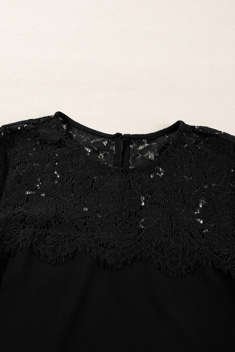Elegantly Styled Blouse for Everyday Wear