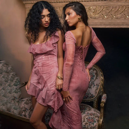 Beautifully Crafted Dress in a Classic Style