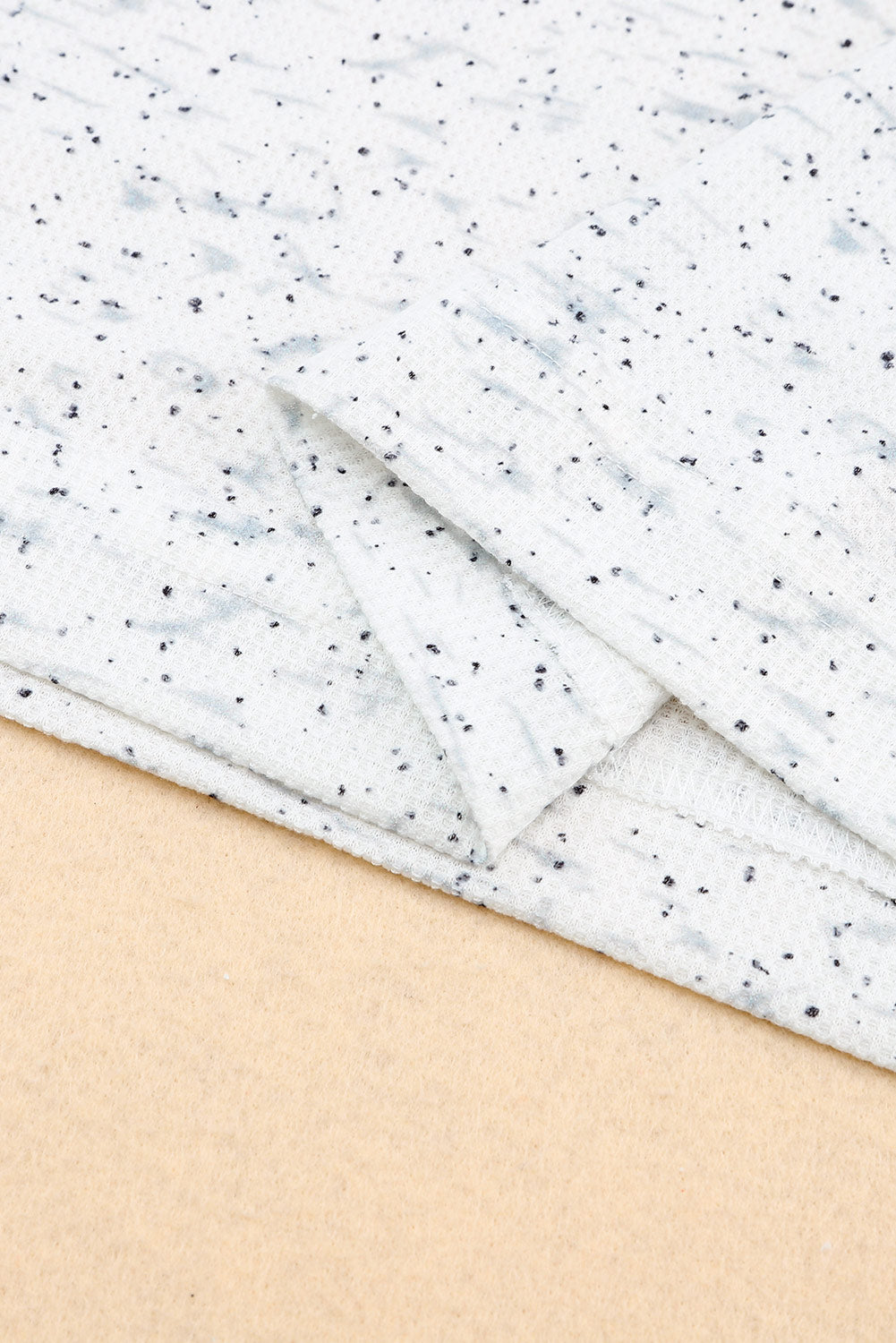 Beautifully Finished Top in a Timeless Design