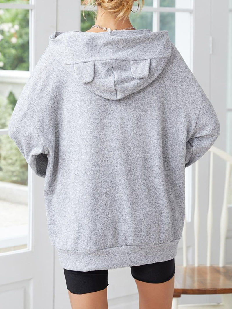 Effortlessly Elegant Garment with a Timeless Design