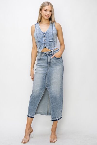 Classic Vintage Garment with a Flattering Fit