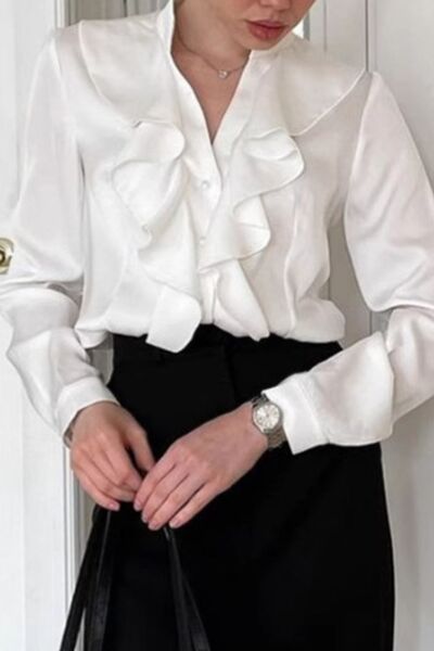 Beautifully Finished Shirt in a Timeless Design