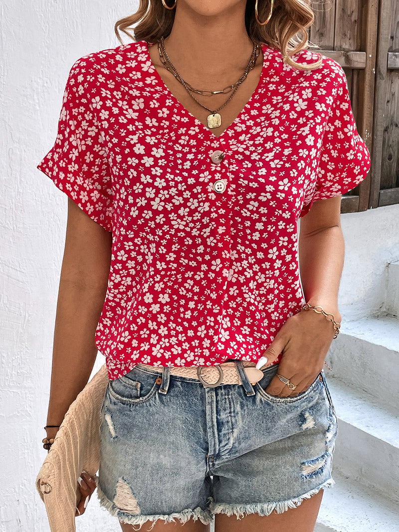 Polished Blouse with an Effortless Classic Look
