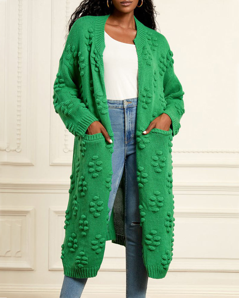 Well Tailored Sweater with a Graceful Silhouette