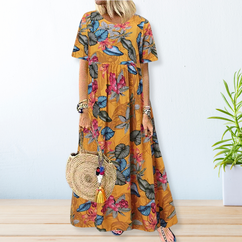Classic Vintage Dress with a Flattering Fit