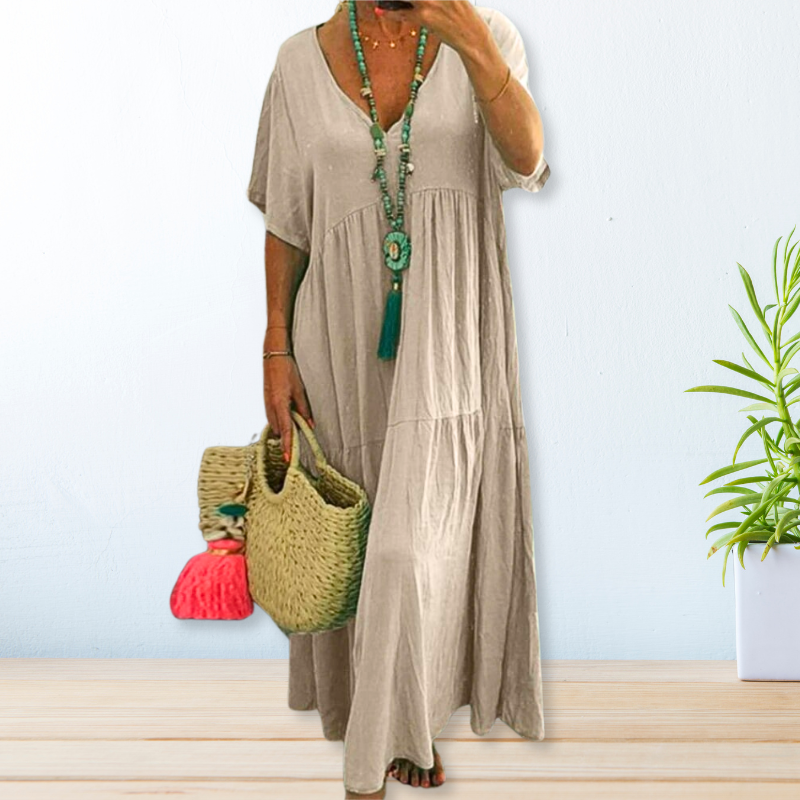 Effortlessly Elegant Dress with a Timeless Design