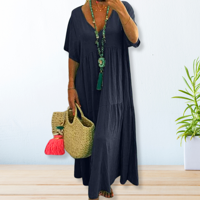 Effortlessly Elegant Dress with a Timeless Design