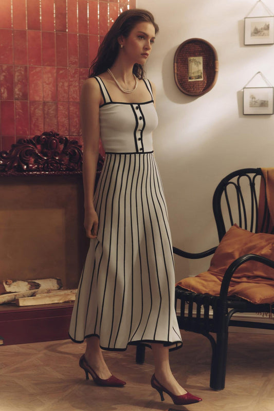 Polished Dress with an Effortless Classic Look