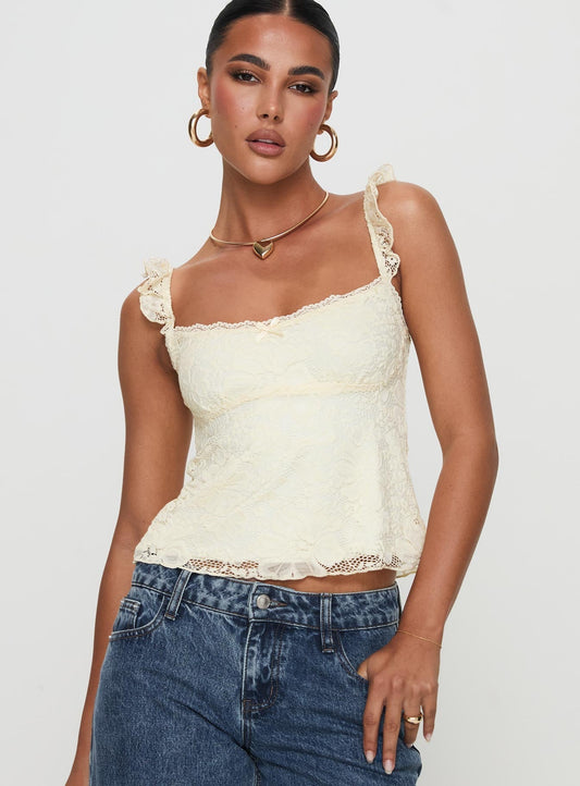 Polished Top with an Effortless Classic Look