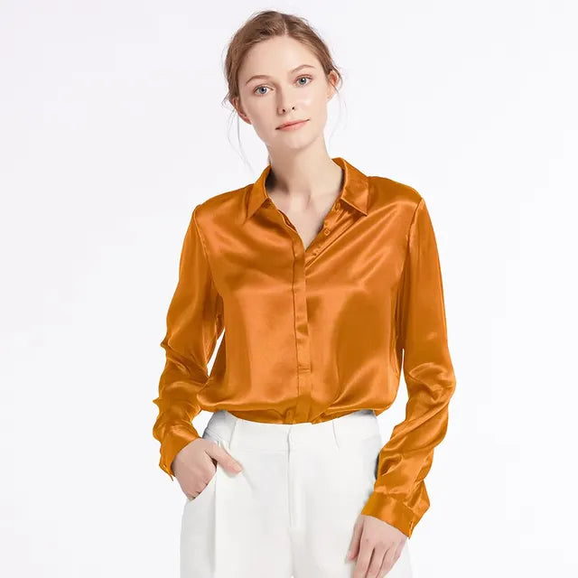 Polished Blouse with an Effortless Classic Look