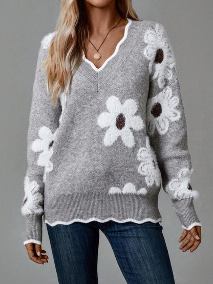 Effortlessly Elegant Sweater with a Timeless Design