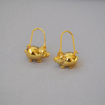 Klassinen Kulta Korvarengas ajattomalla viehätyksellä