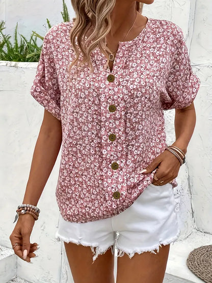 Well Tailored Blouse with a Graceful Silhouette