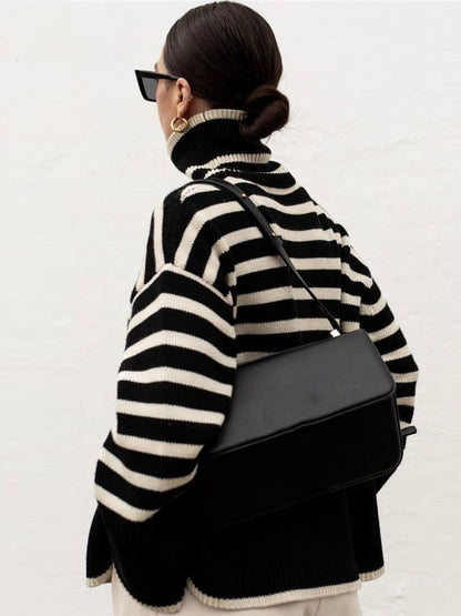 Well Tailored Sweater with a Graceful Silhouette