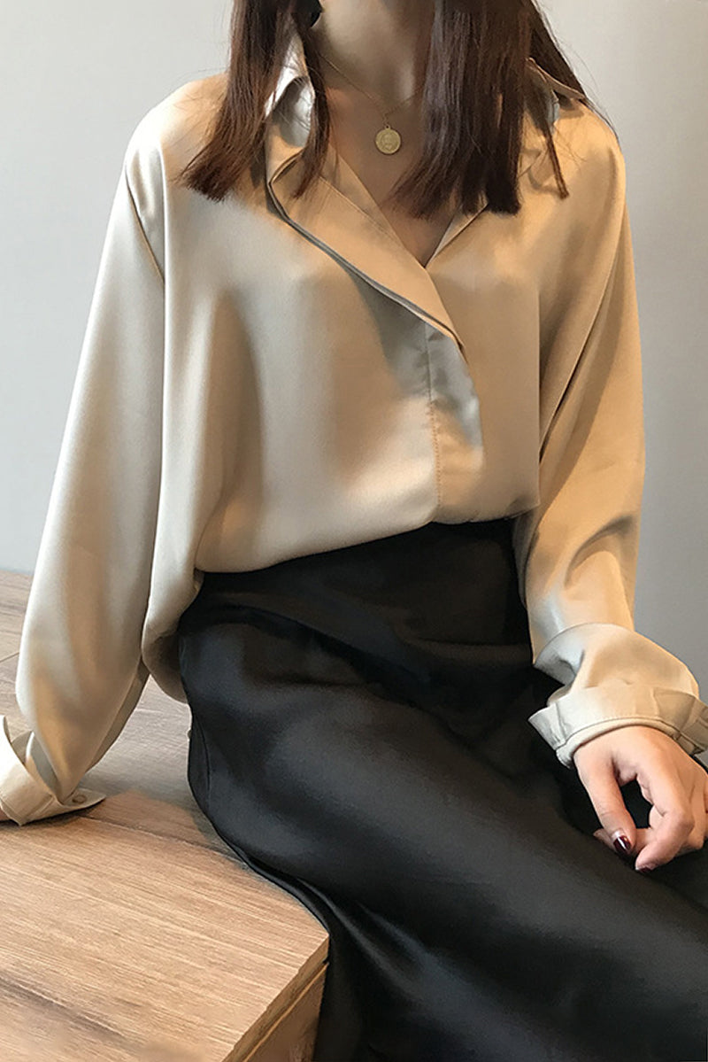 Beautifully Crafted Blouse in a Classic Style