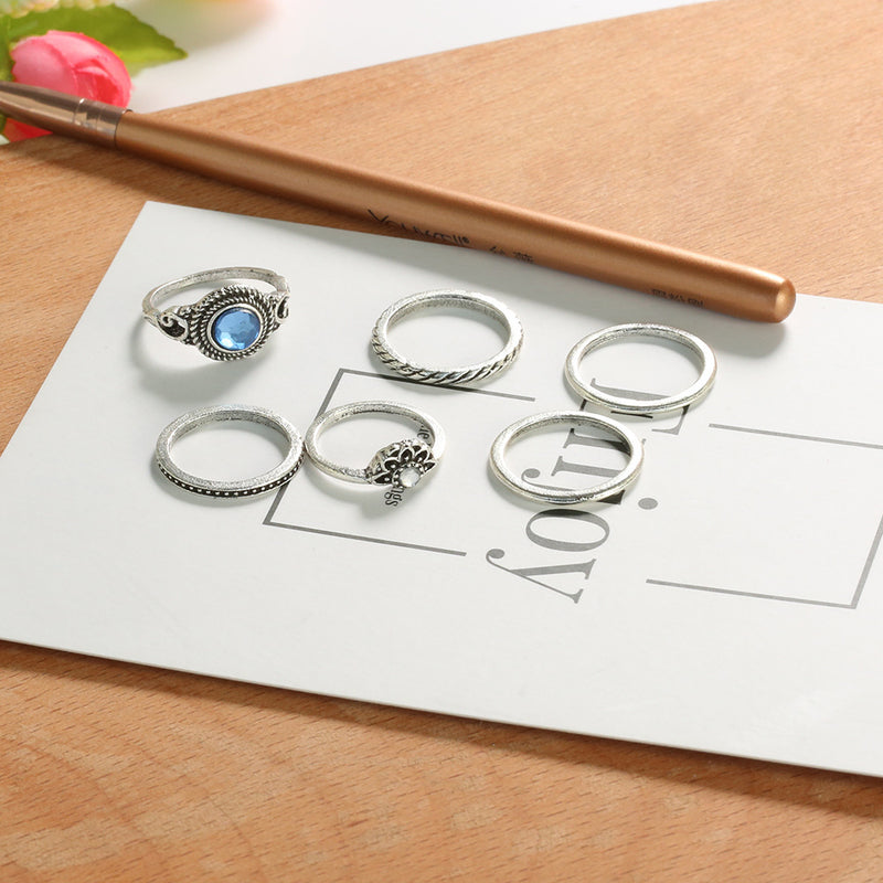 Hurmaava Sormus jokaiseen tilaisuuteen